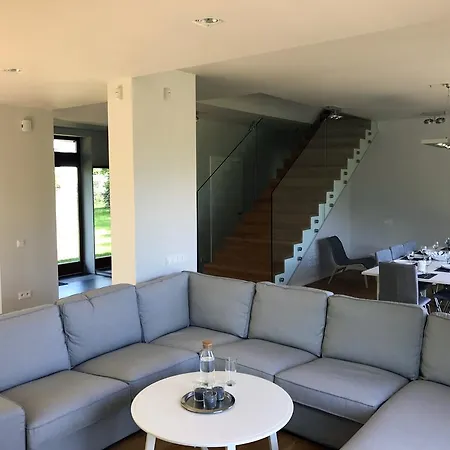 Binduga Villa Krzyze
